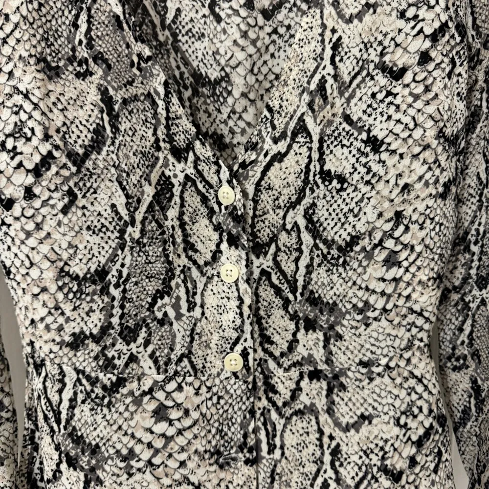 Reformation  Snakeskin Button Mid Length Sleeve Top - Image 3