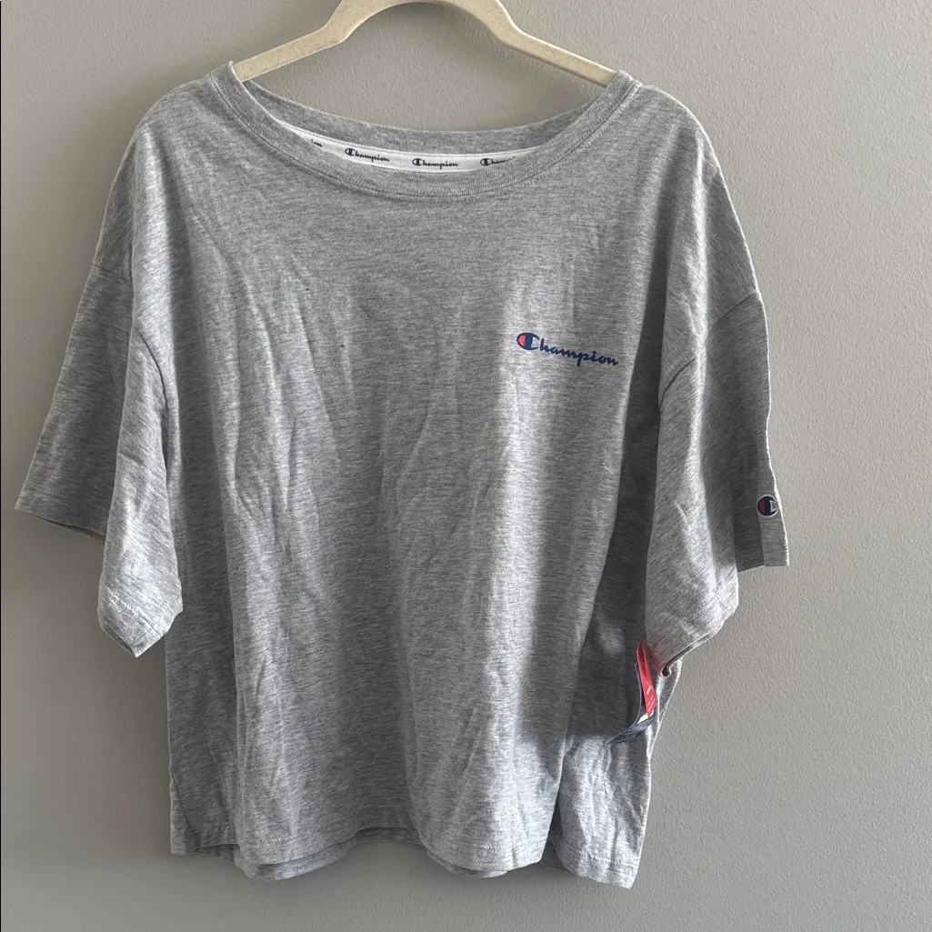 Champion Women's Heather Gray Cropped Tee - Image 2