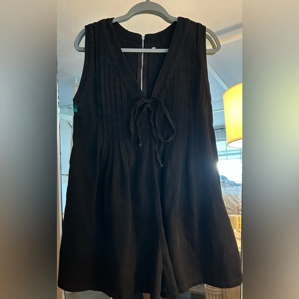 NEW Sleeveless Shorts Denim Romper Tie Front Jean Short Overall Pockets XS Black - Image 4