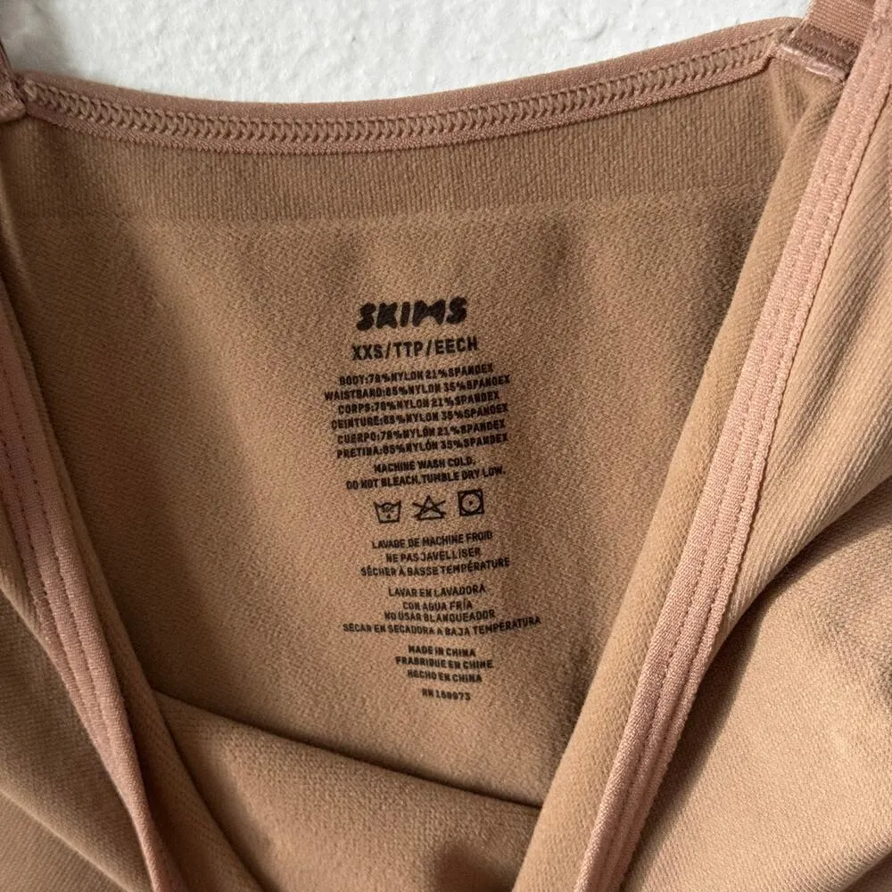 NWOT SKIMS Seamless Sculpt Open Bust Shortie Bodysuit Women XXS Sienna Bust Lift - Image 4