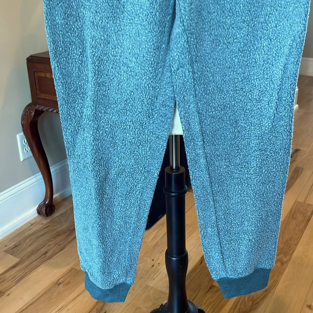 Comfy Reverse Fleece Green Jogger Pants New - Image 8