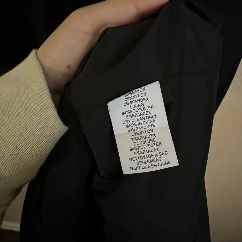 NWT Trina Turk Black Ruffle Sleeve V Neck Sheath Dress 2 - Image 6