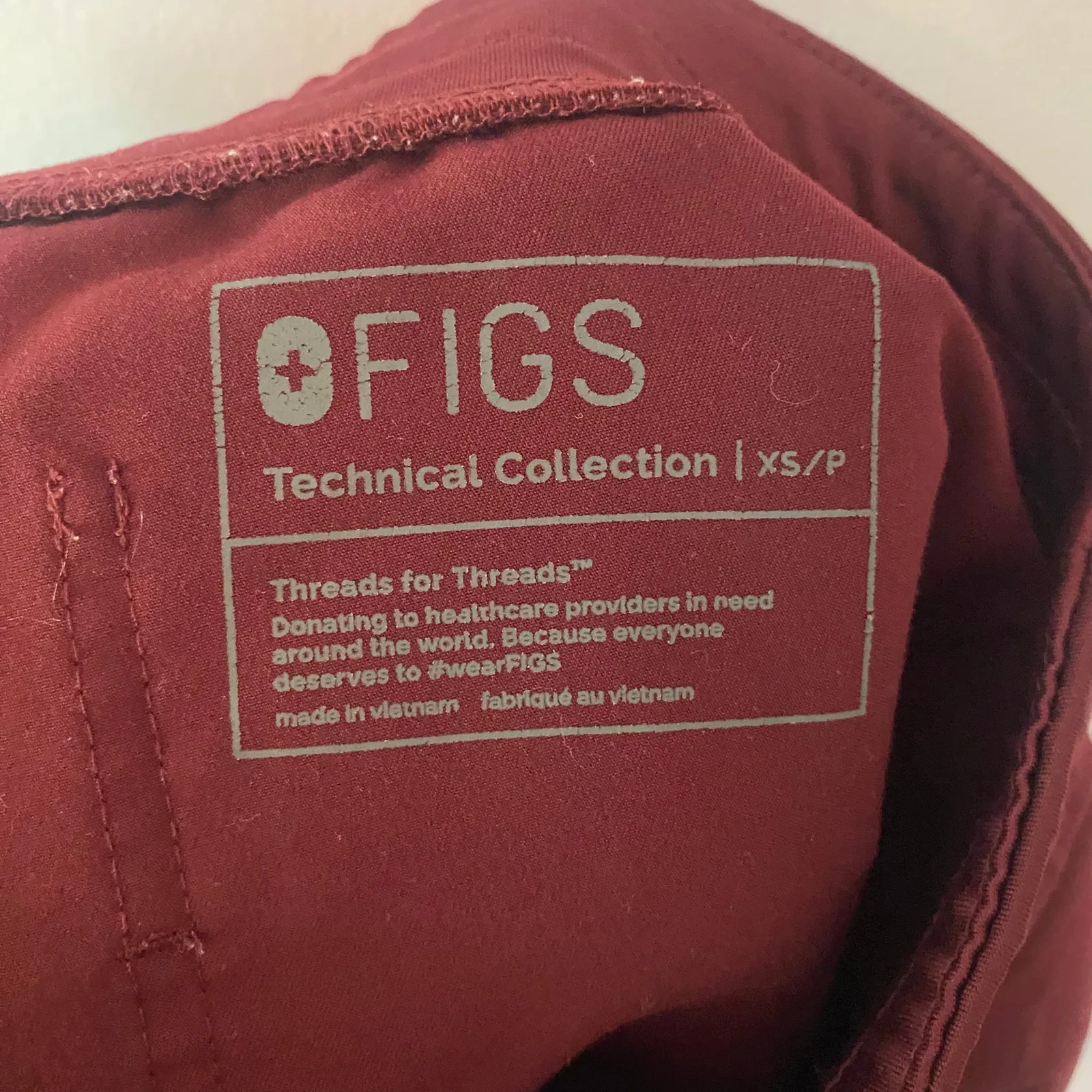 FIGS Burgundy Red Zamora Jogger Scrub Pants Uniform Women's size XS Petite - Image 2