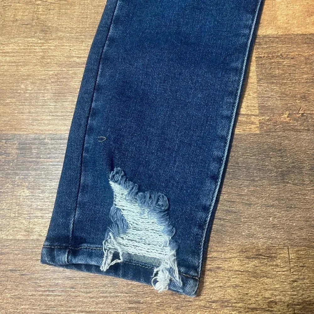 Just USA Distressed Skinny Super Stretch Jeans size 6 - Image 3