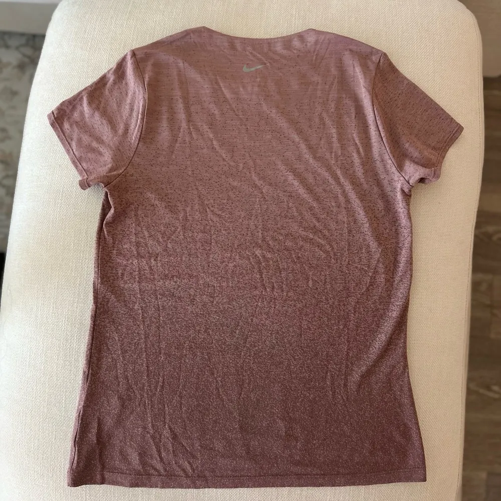 Womens Pink Ombré workout top in size medium - Image 2