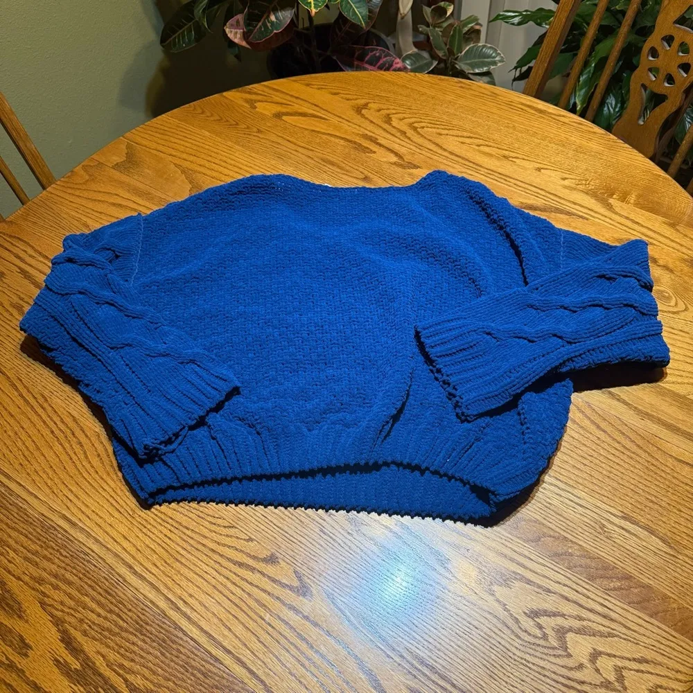 Free People Blue Chenille Chunky Cable Knit Oversized Cropped Sweater Size XS - Image 4
