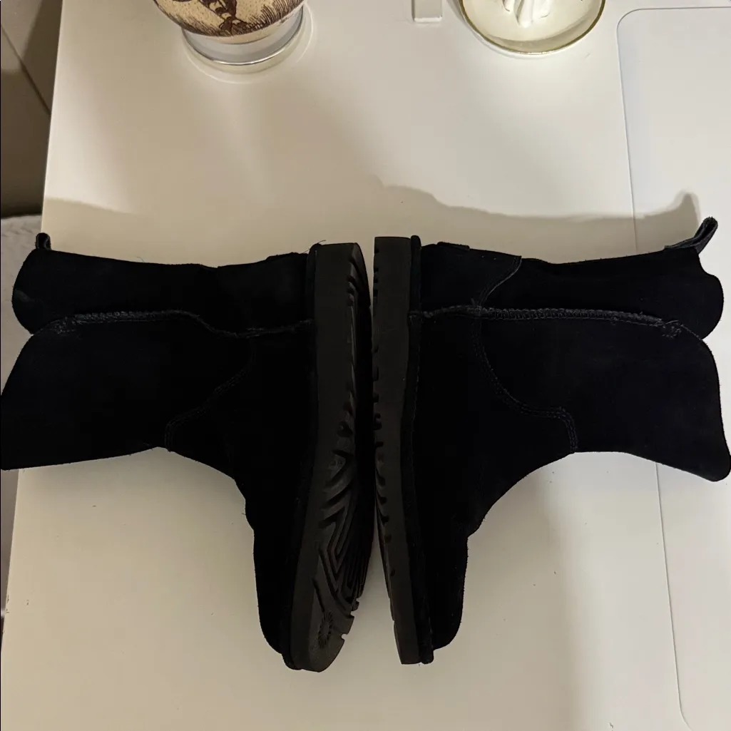 UGG Black Suede Ankle Boots Size 7 - Image 6
