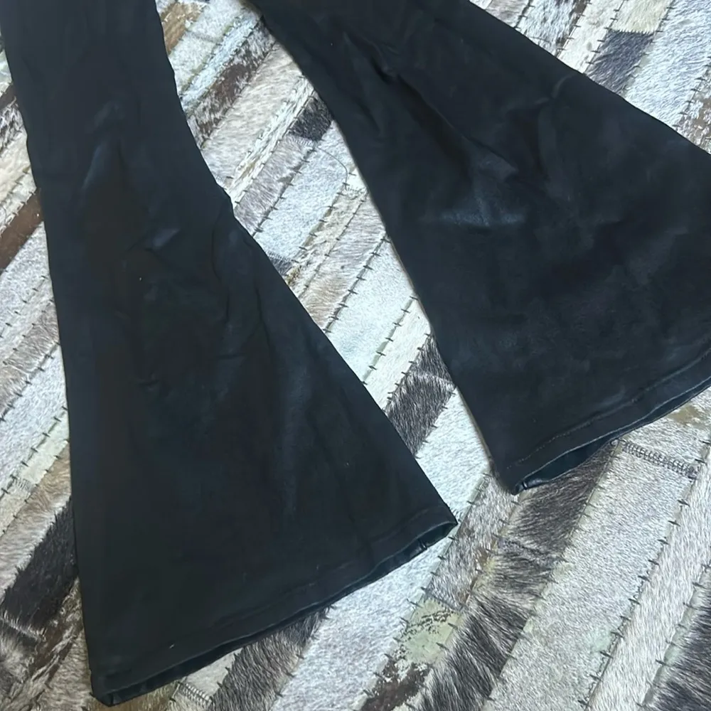 Edikted  Black Coated‎ Flare Jeans Size Small - Image 7