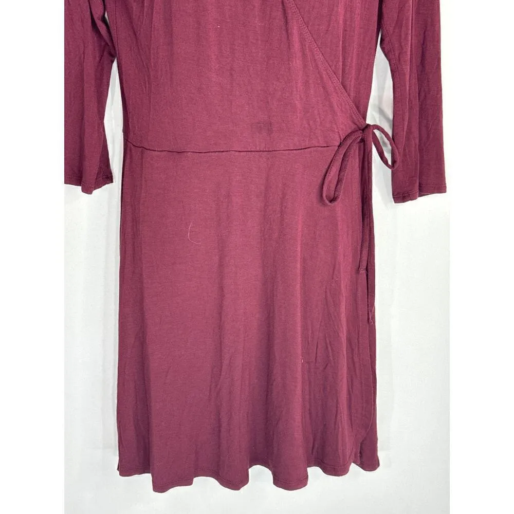 Abercrombie & Fitch Women's Lapel Neckline Faux Wrap Wine Dress Medium‎ - Image 3
