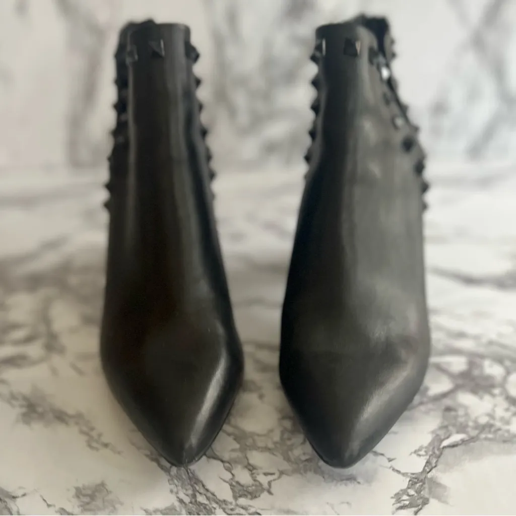 Steve Madden Gloria Black Studded Leather Cutout Booties 9.5 - Image 4