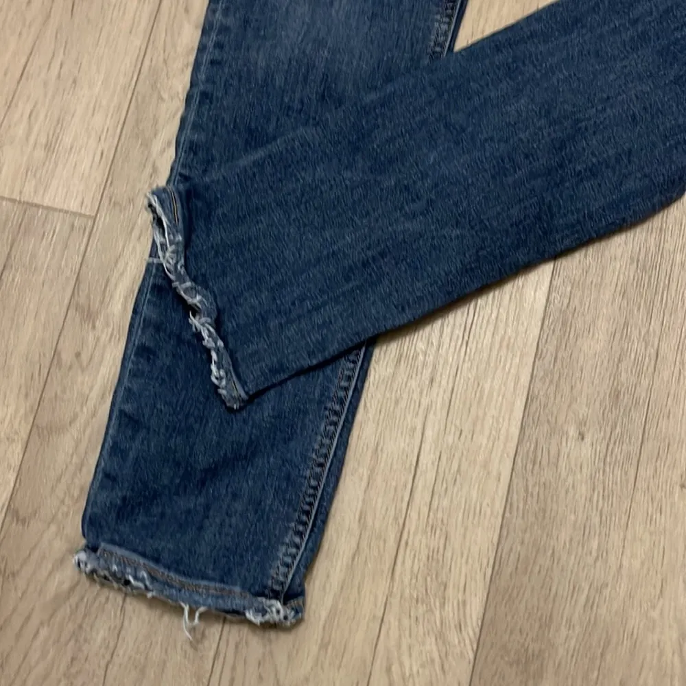 Rag & bone high rise skinny jeans size 28 - Image 2