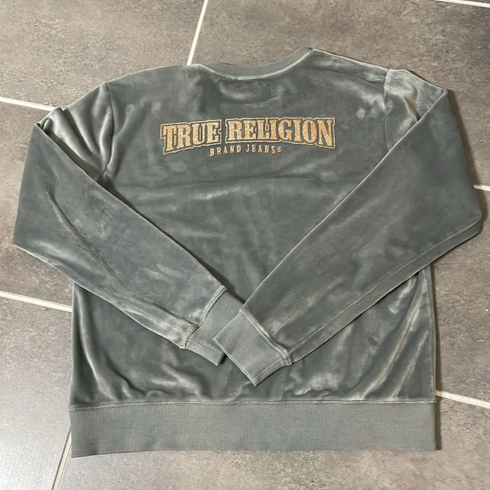 True Religion Griffin Glitter Velvet Pullover Sweatshirt size Medium - Image 5