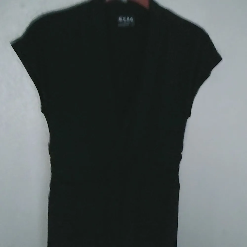 BCBG Paris L Short Capped Sleeved Pullover Dress in Black Funeral Size L - Image 3