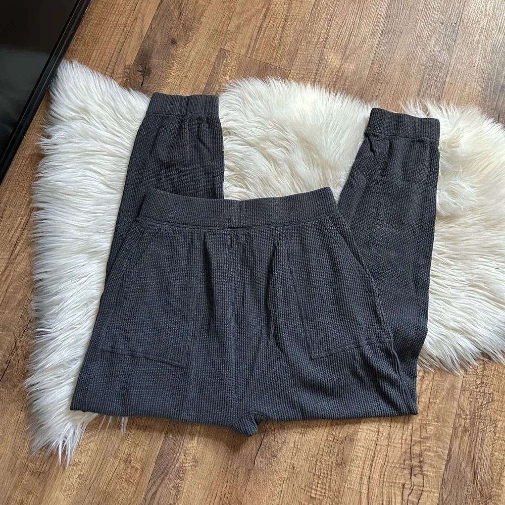 LUNYA Restore Draped Jogger In Heather Grey Gray Size M - Image 3