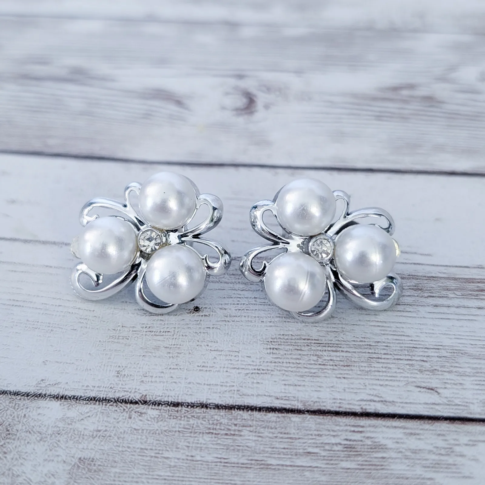 Vintage Clip On Earrings Faux Pearl, Silver Tone, Clear Gem Large - Image 2