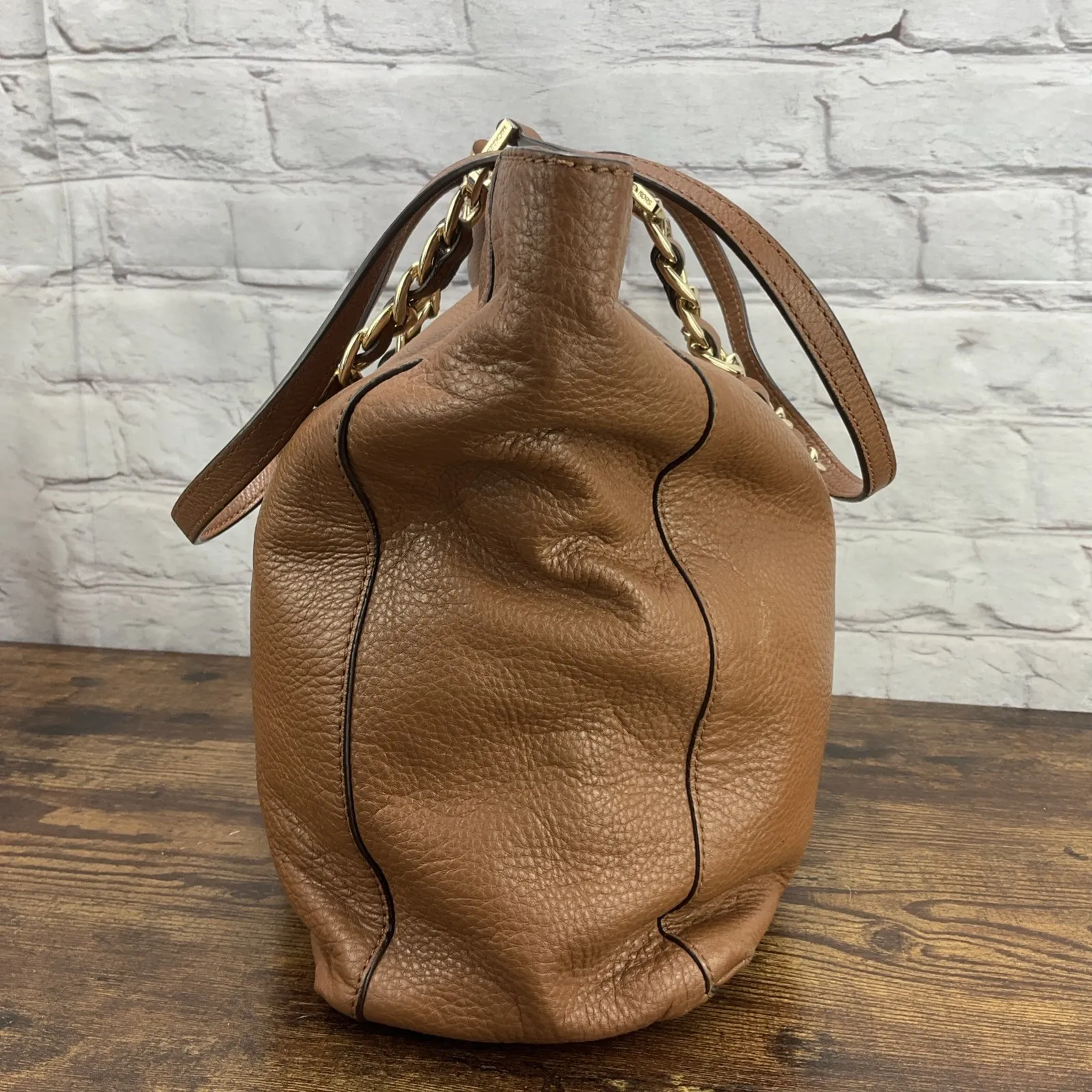 Michael Kors Harper North South Tote in Luggage Brown Gold Chain - Image 4