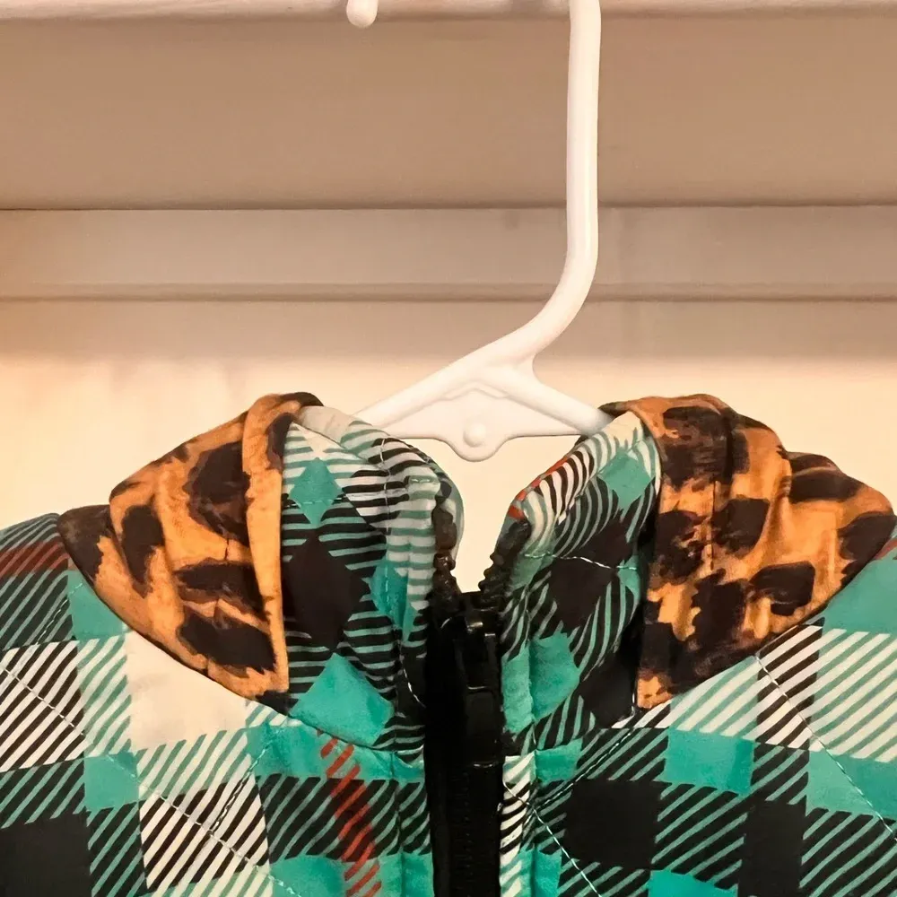 FINAL PRICE CRAZY TRAIN western style puffer vest - Image 3