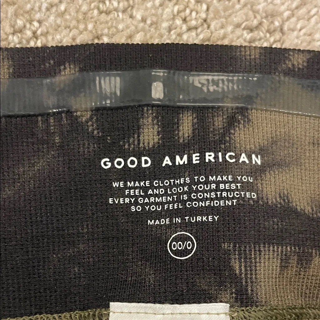 NWT- Good American Black and Olive Green/Gray Tie-Dye Seamless Leggings - 00 - Image 8