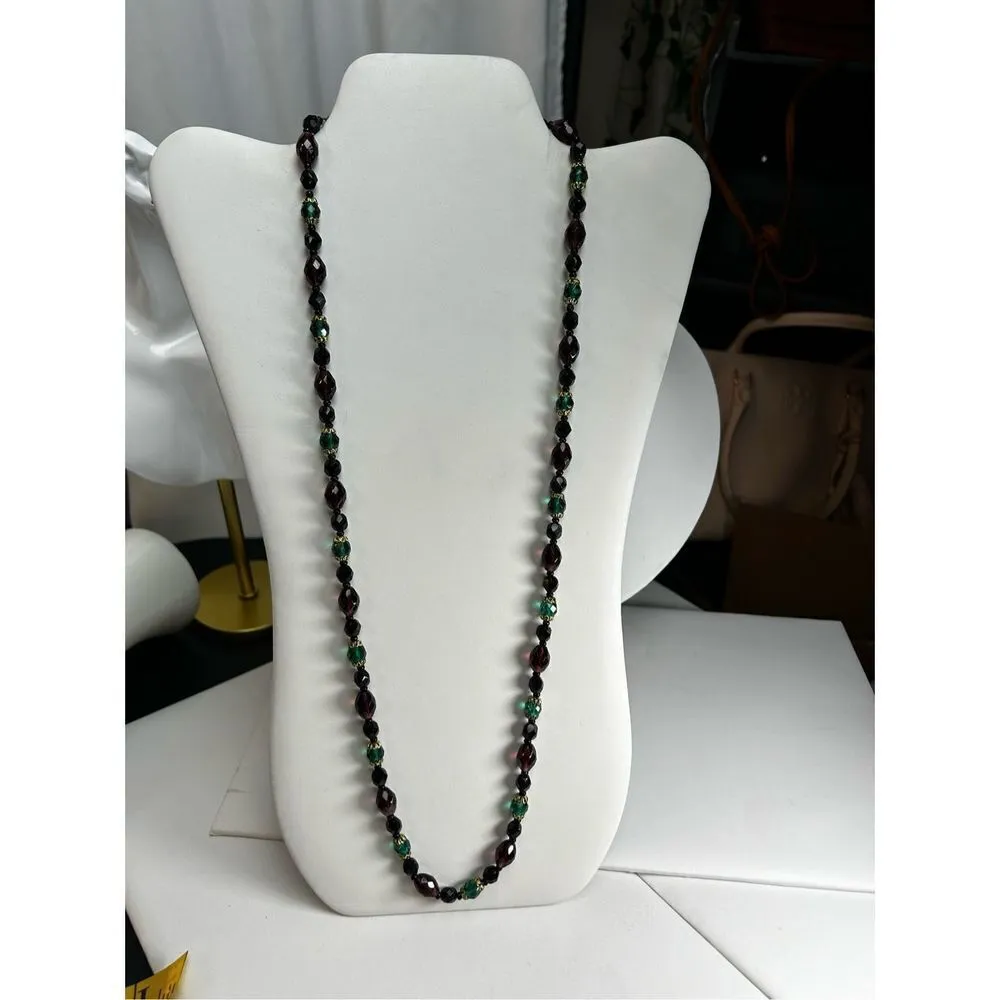 Vintage Jewellery Gorgeous Art Deco Emerald Green Glass & plum Pendant Necklace Purple - Image 8