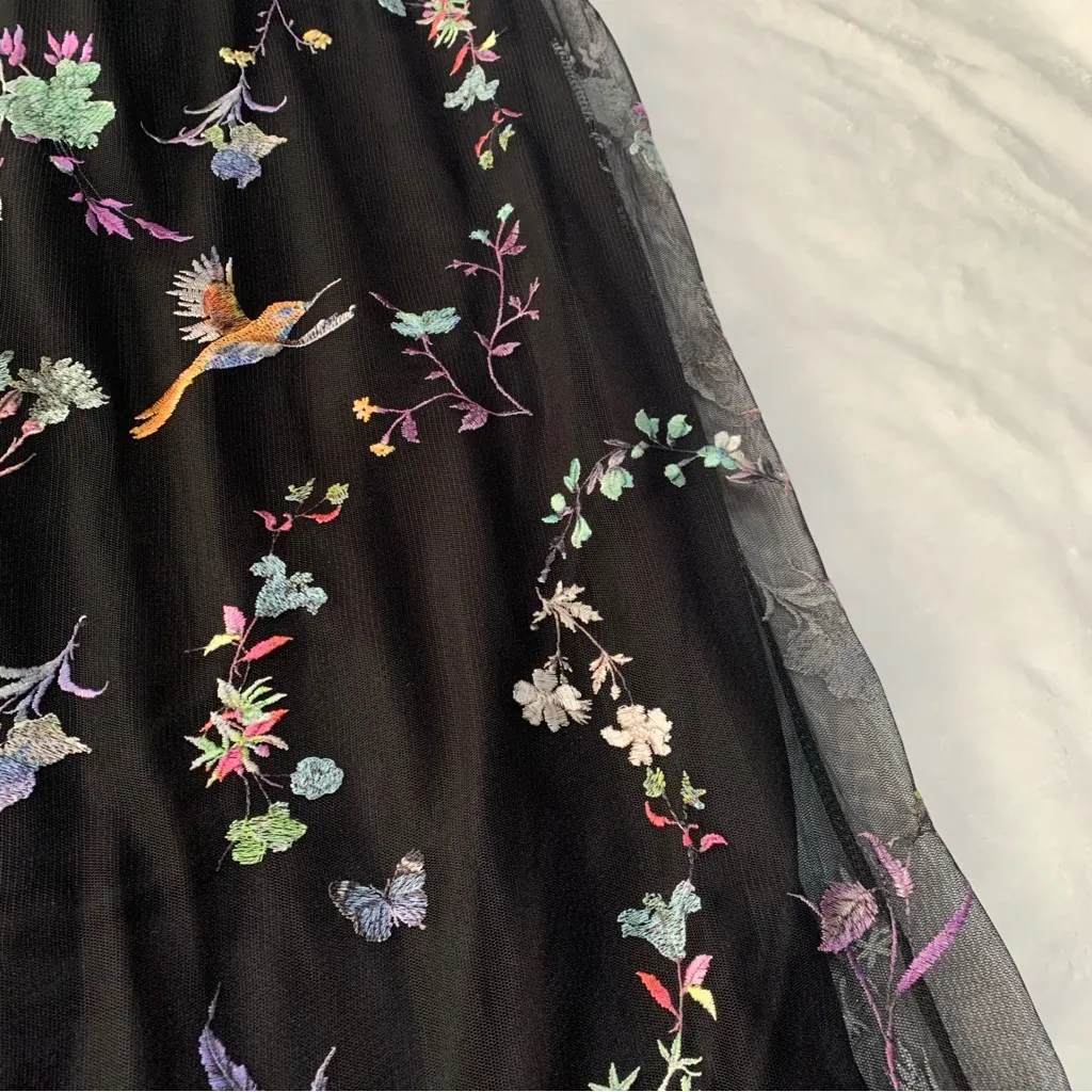 Carla Conti size large new black embroidered floral bird maxi formal dress - Image 5