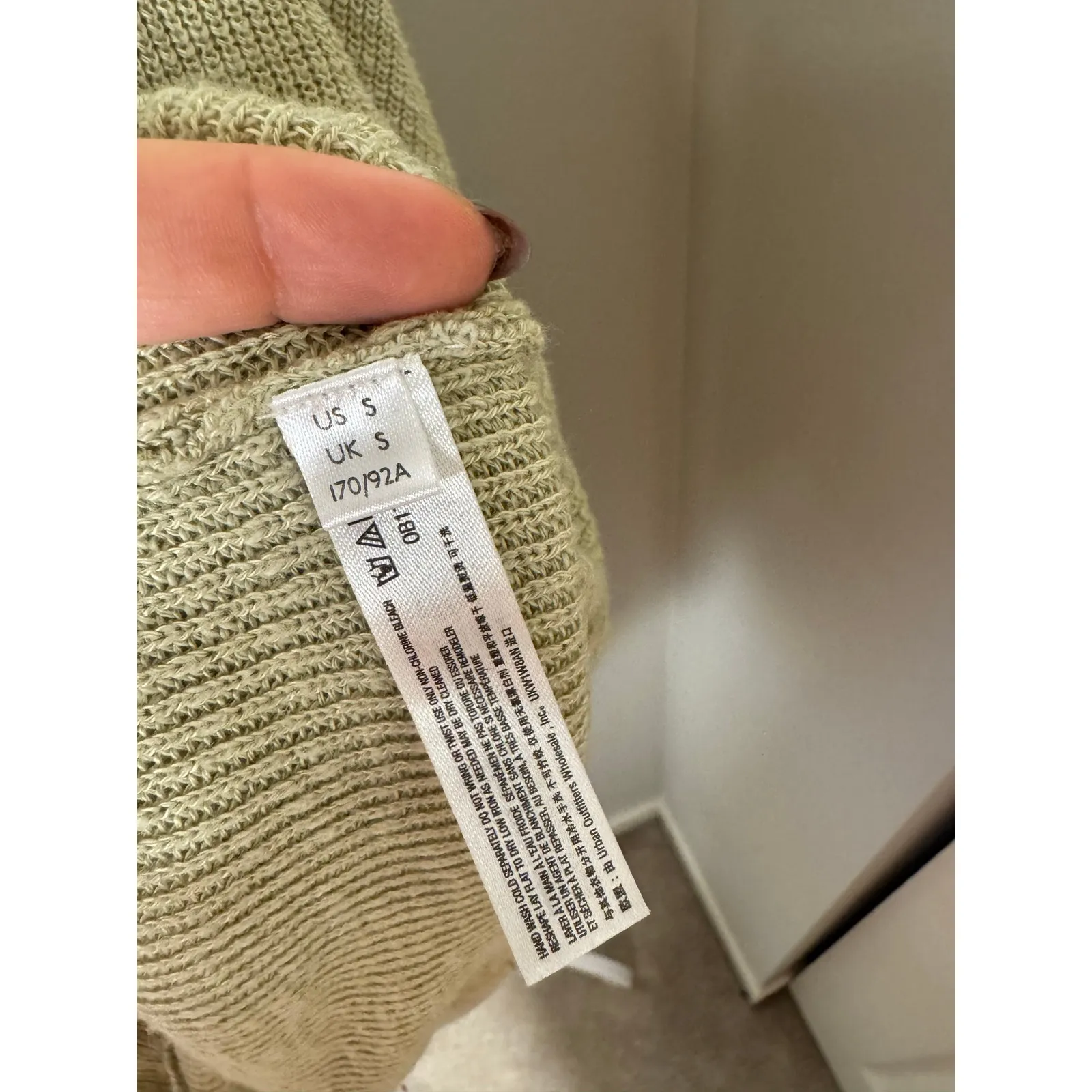 Free People Beach Boho Oversized Sweater Size Small - Image 6