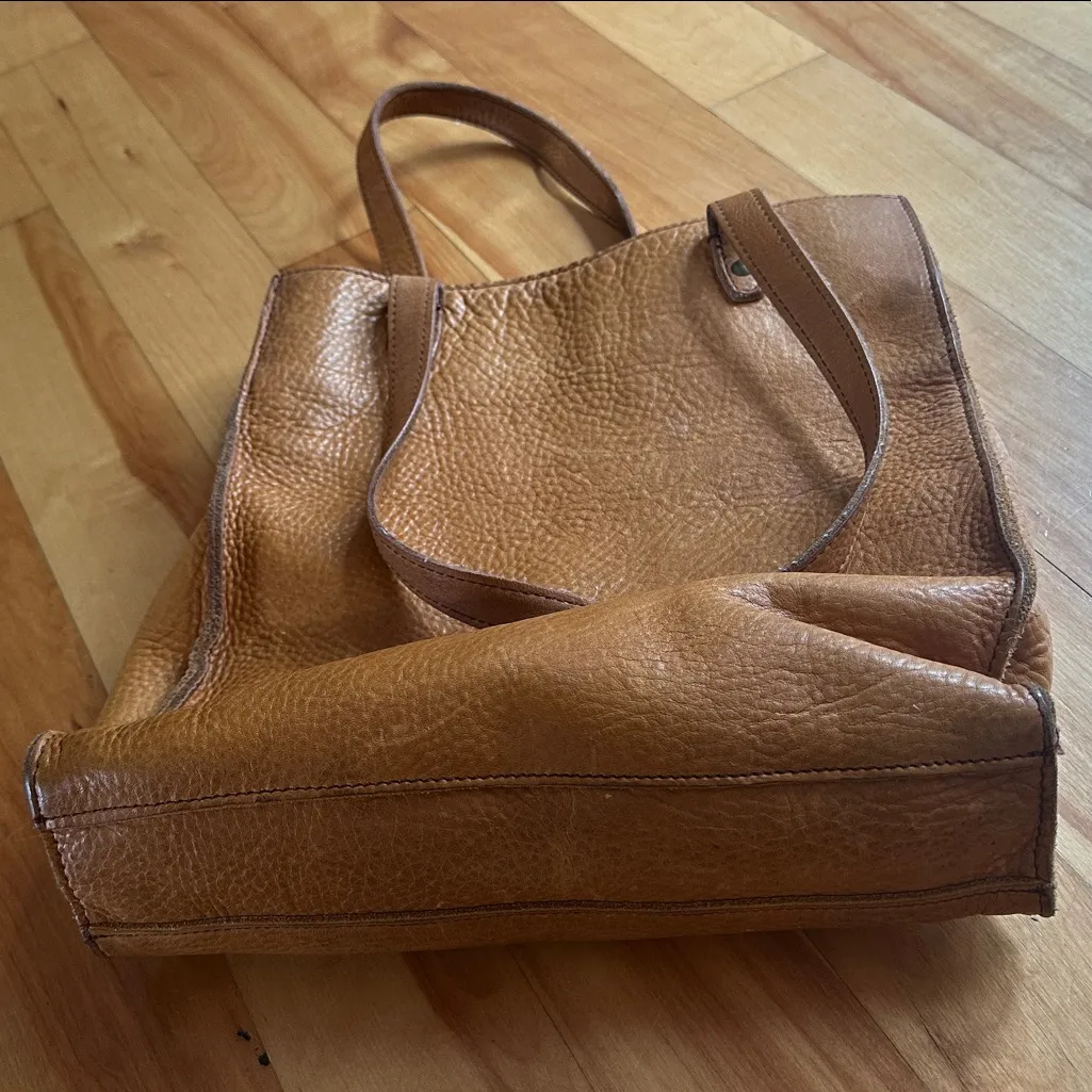 Leather Tote Tan - Image 5