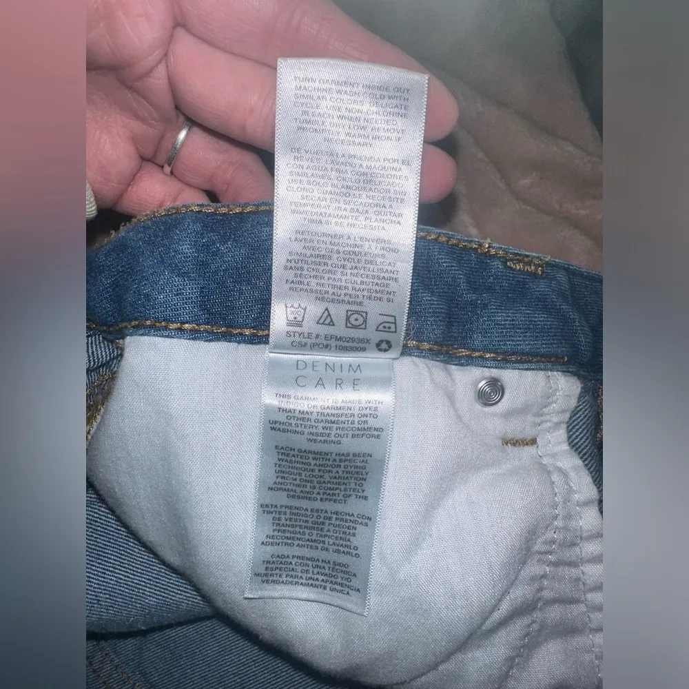 Kensie True Vintage The Slim Patchwork High Rise Jeans - Image 12