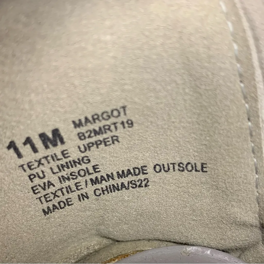 JBU Gray Open-Toe Sandals - Image 5