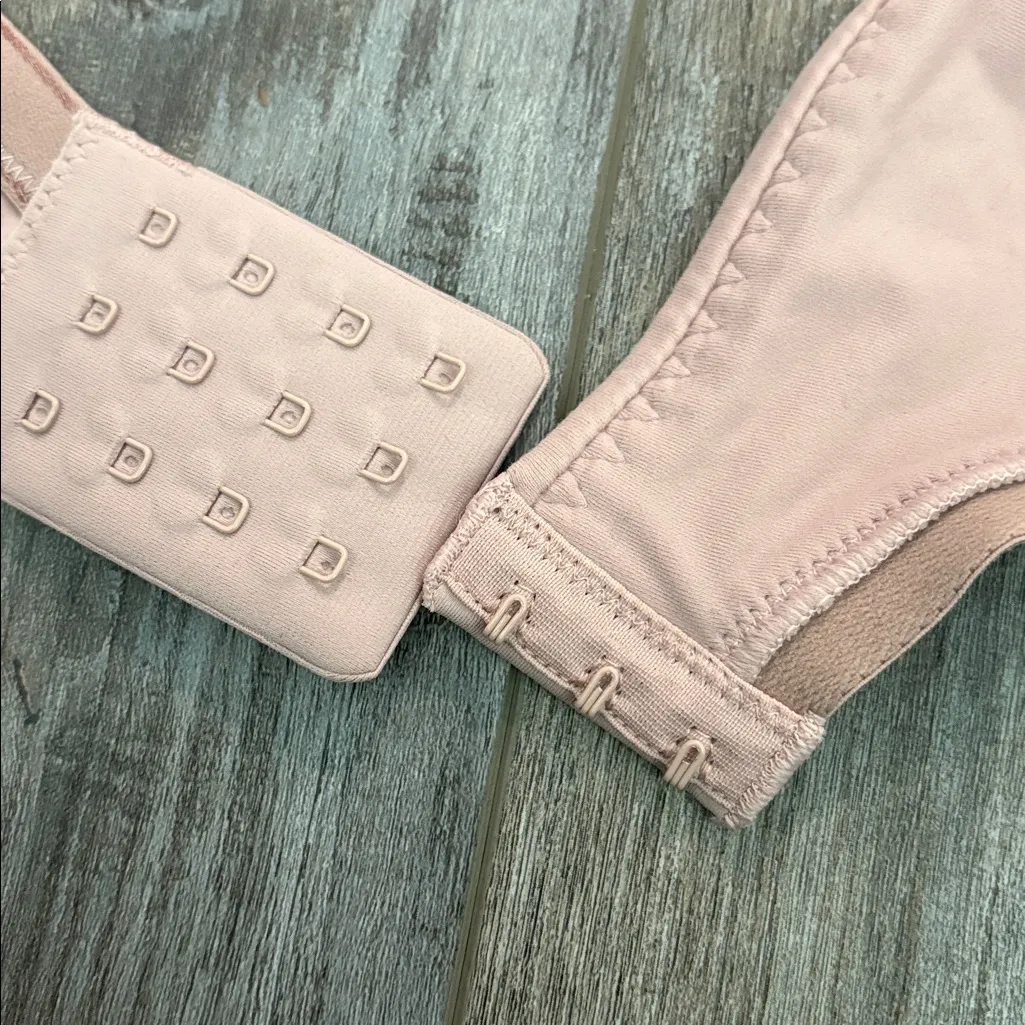 Soma embraceable perfect coverage bra size 36D - Image 9