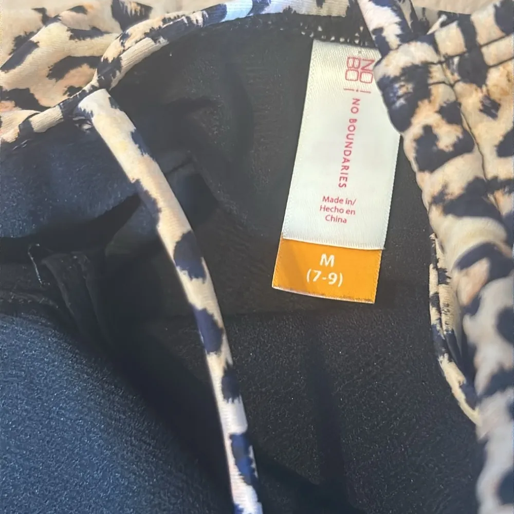 one-piece swimsuit in size M (7-9) - Image 6