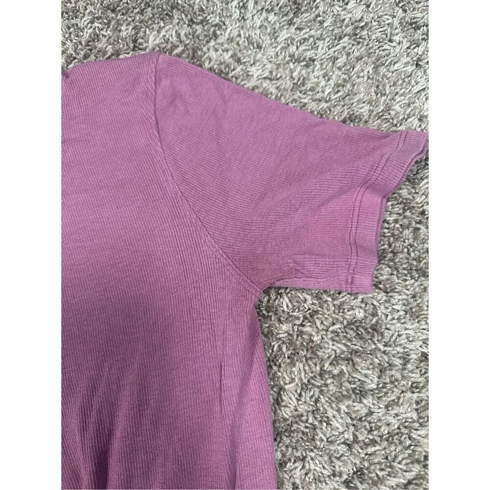 Lululemon Hold Tight Cropped T-Shirt Velvet Dust Short Sleeves Ribbed Pink Gym 6 - Image 8