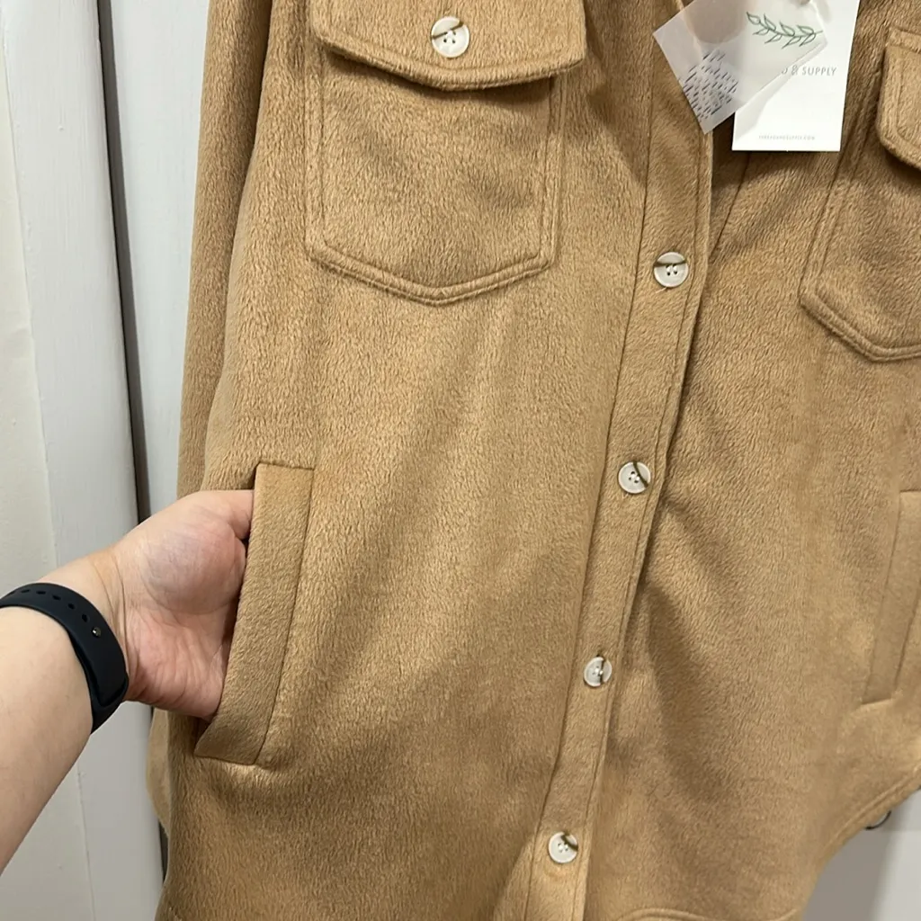 Thread & Supply shacket Size L - Image 4