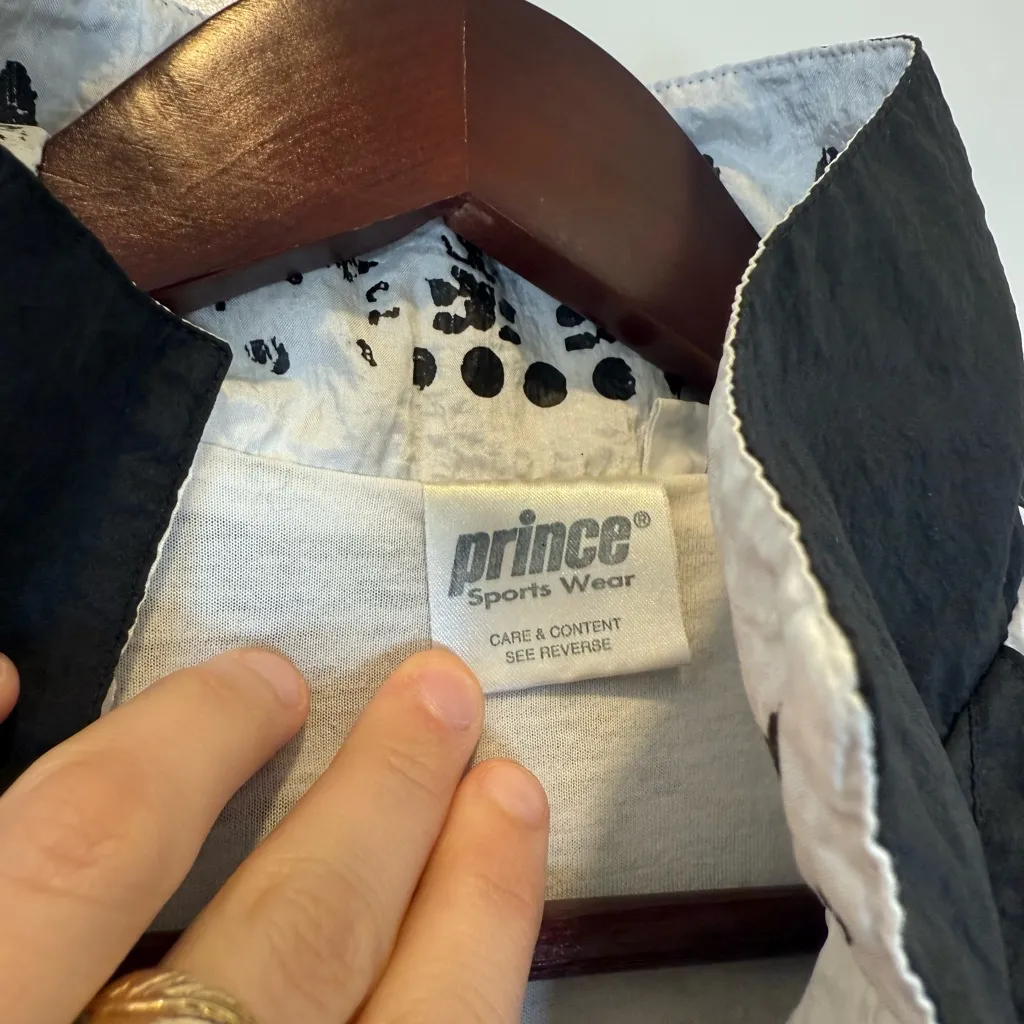 Vintage Prince Black and White Vest with Artistic Patterns Size M - Image 3