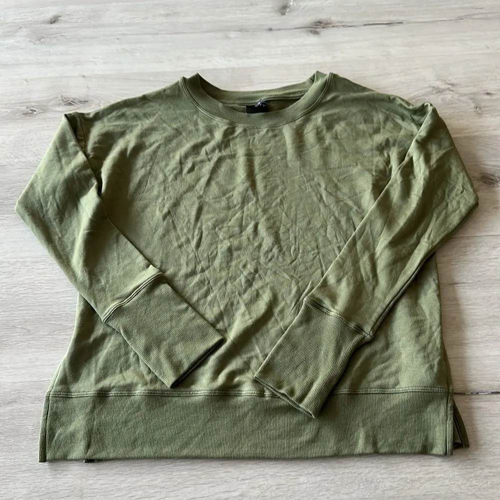 Interval Flex Pullover Four Leaf Clover S NWOT Green - Image 5