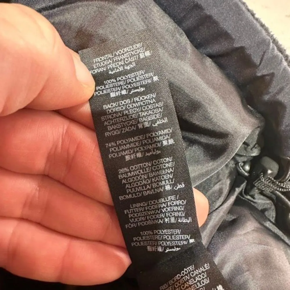 NWT‎ Sweaty Betty Venture Padded Mixed Media Fleece Vest XS black blue cropped - Image 13