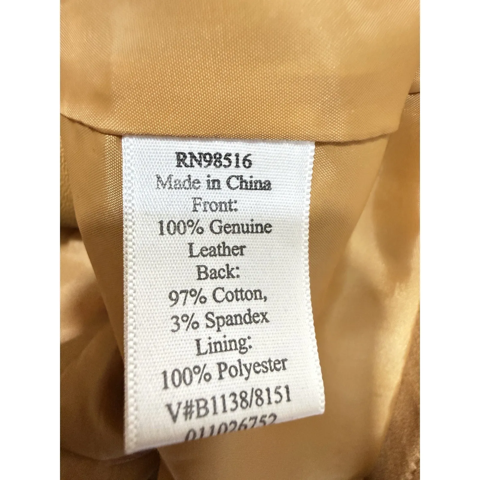 Vintage Coldwater Creek Women’s Leather Vest L Tan Notch Collar Button Front - Image 11