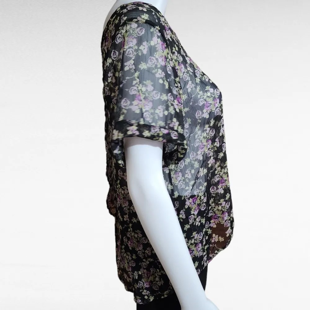 Kirra Black Purple Ditsy Floral Tulip Back Sheer Blouse Size Medium - Image 3