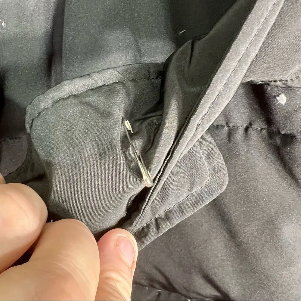 Larry Levine‎ down, puffer coat with fox tail fur trim with flaws womens small - Image 7