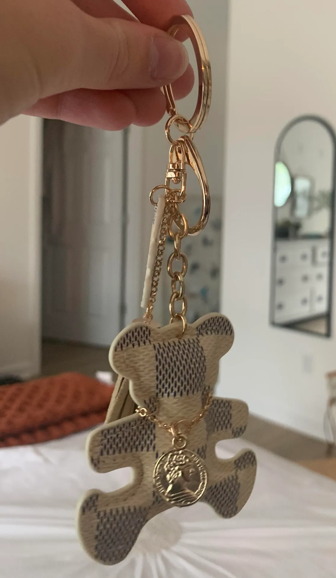 Teddy Bear Keychain White - Image 3