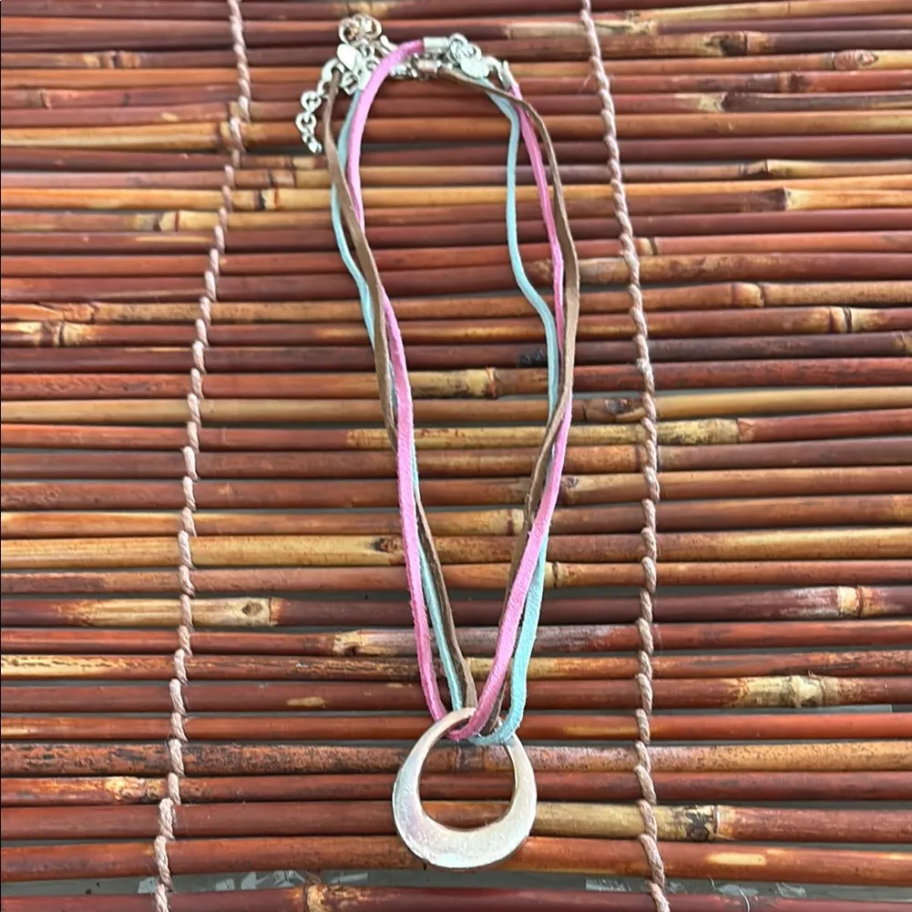 Premier Designs  Convertible Necklace with Silver Pendant - Image 7