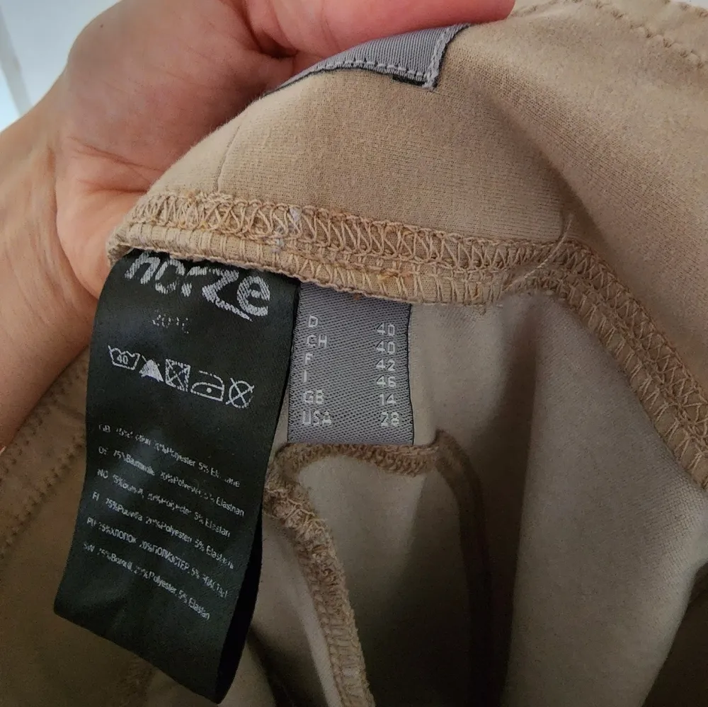 Z horze cream riding pants size 28 - Image 5