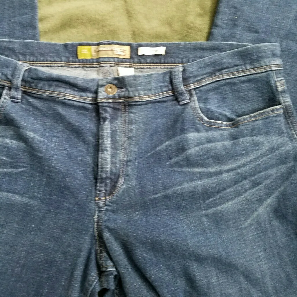 Old Navy I Low Rise Straight Leg Stretch Jeans 18 - Image 6