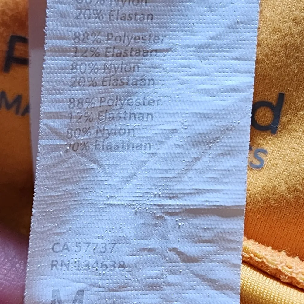 Fabletics Dreamsicle Boost II High-Waisted Strappy Capri Size Medium - Image 10