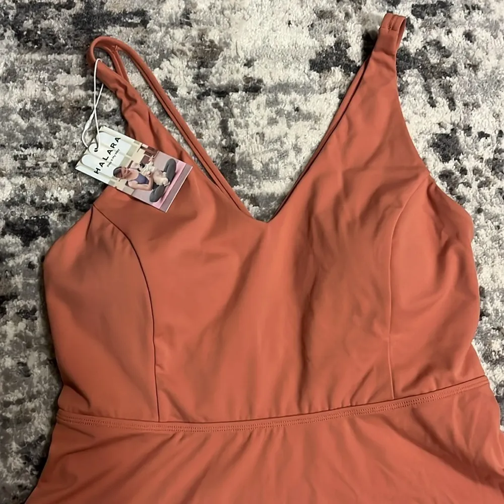 Halara‎ Softlyzero Plush Backless Crisscross Active Dress Large Sun Baked NWT - Image 4