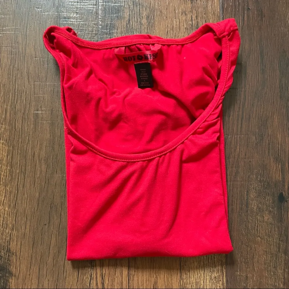 fire engine red, shoulder bearing t-shirt, size XL - Image 3