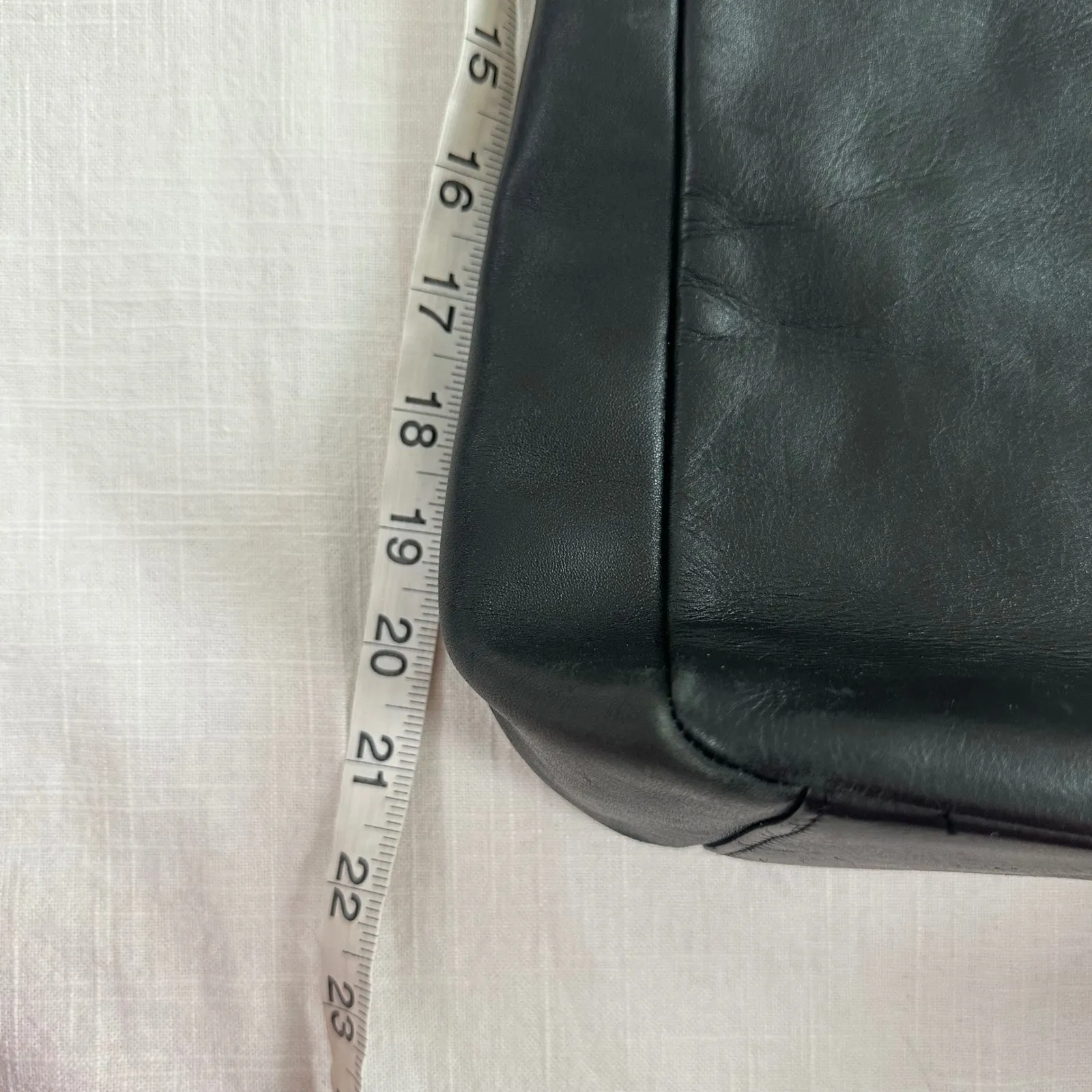 Vintage The Sak Leather Bag Early 1990s Black Soft Pebbled Leather Hamdbag 90s - Image 3