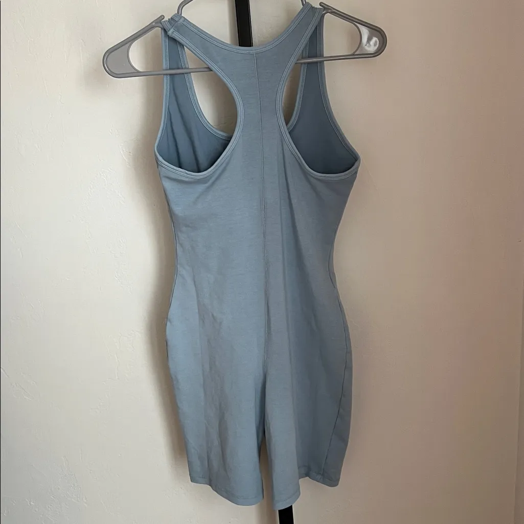 Skims Outdoor Midthigh Onesie Large NEW Dust - Image 4