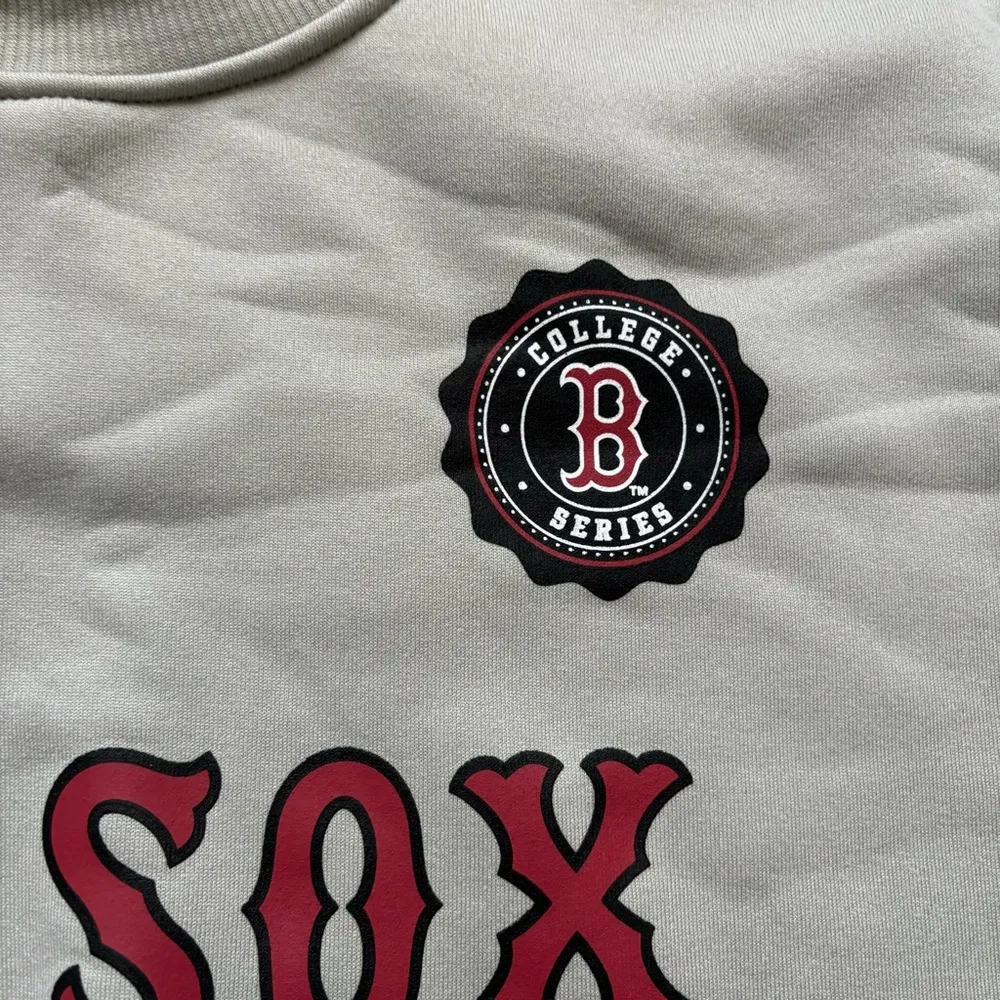 Red Sox Light Grey Fleece Lined Crewneck Pullover Oversized Sweater Unisex Gray Size L - Image 6