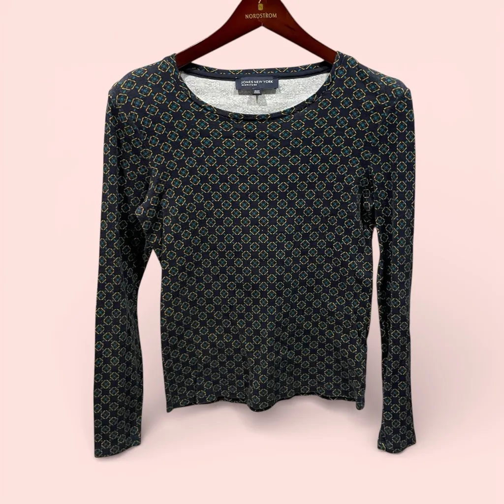 Cute navy aqua diamonds Jones New York signature soft cotton top coastal boho - Image 2