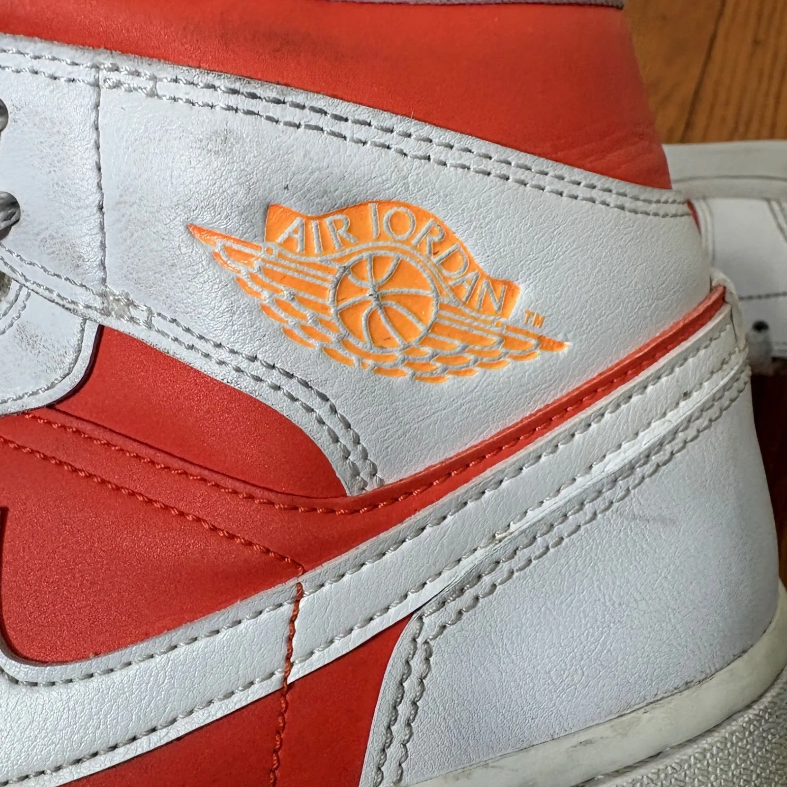 Air Jordan 1 Mid SE Bright Citrus Orange White Women's 10 Shoes Sneaker - Image 5